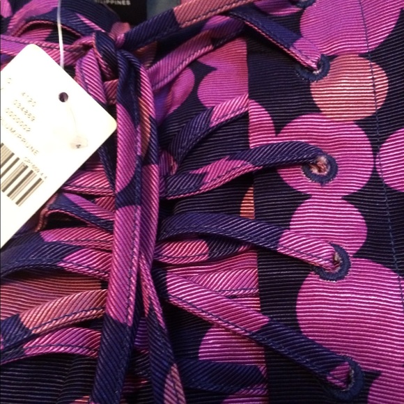 New skirt from anthropology - Picture 3 of 5